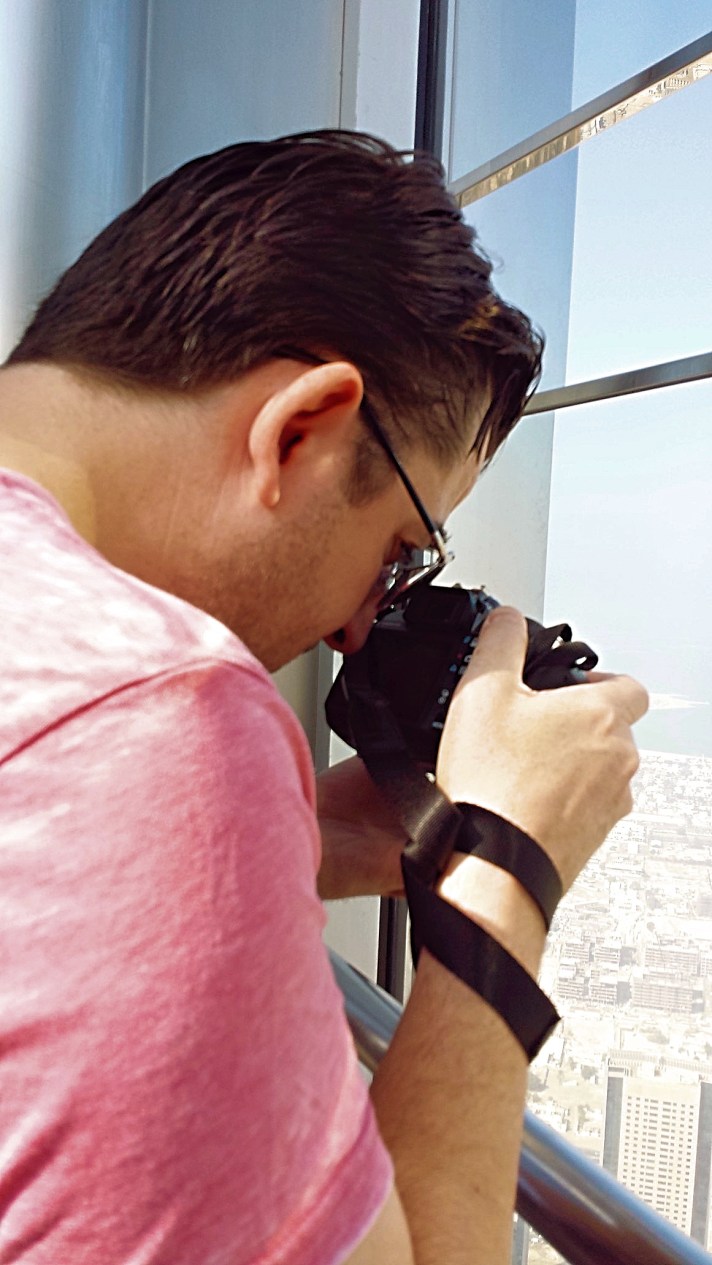 Capturing the Photographer - Burj Khalifa